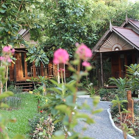 ホテル ランタ ハッピー ヒル Ko Lanta エクステリア 写真