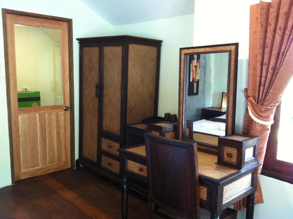 ホテル ランタ ハッピー ヒル Ko Lanta 部屋 写真